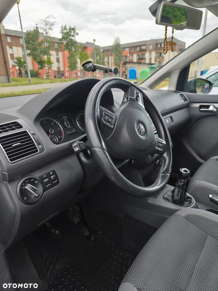 Volkswagen Touran 1.6 TDI DPF Trendline Perfectline - 5