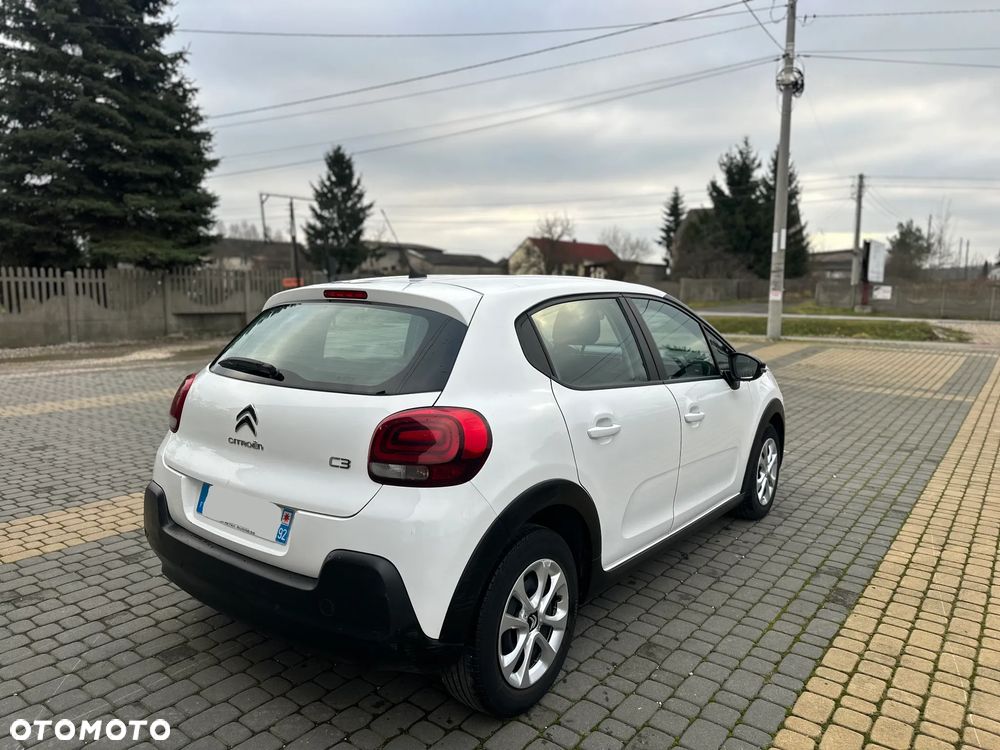 Citroën C3 BlueHDi 100 S&S SHINE - 13