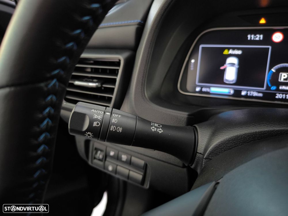 Nissan Leaf N-Connecta - 19