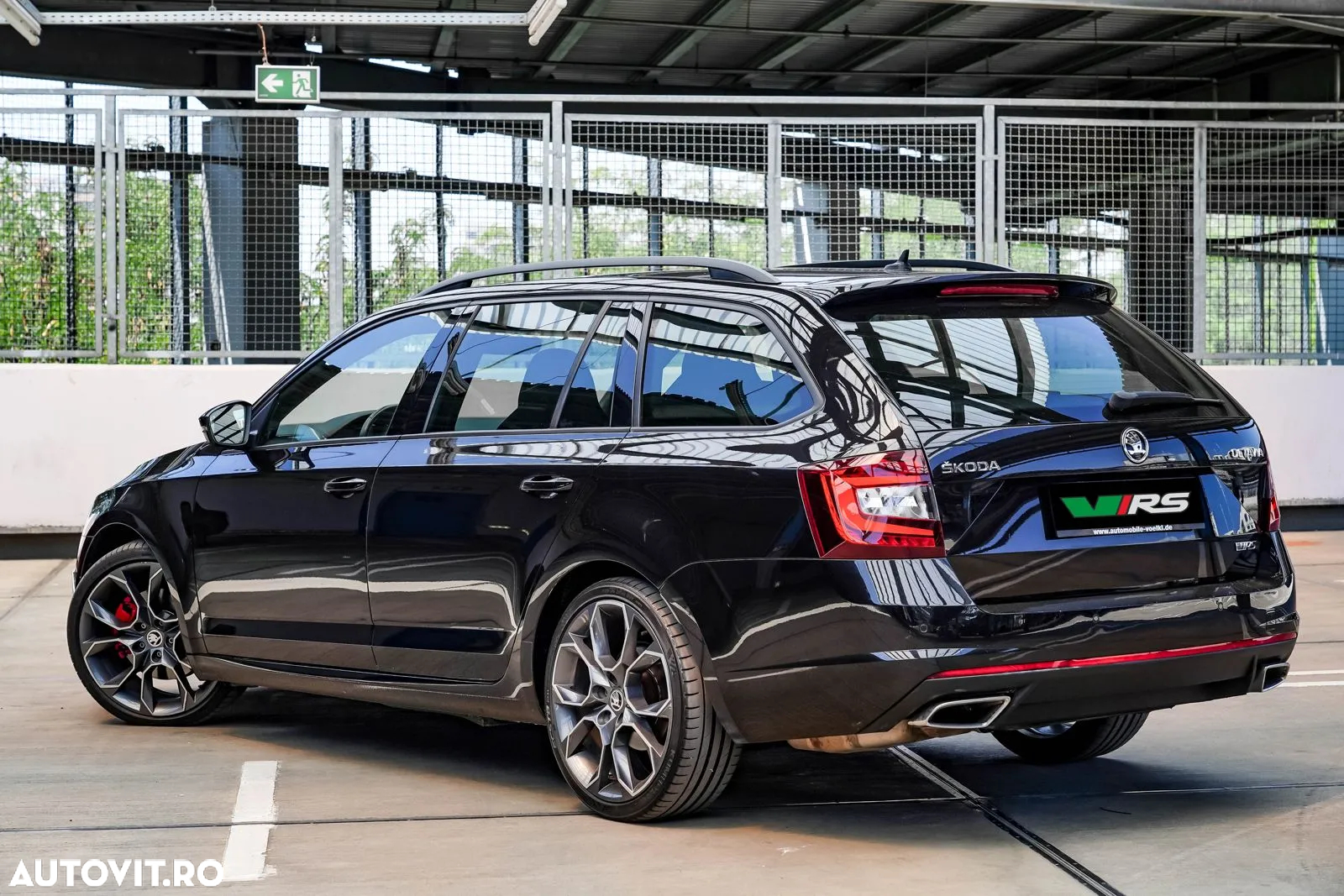 Skoda Octavia 2.0 TDI DSG RS - 3