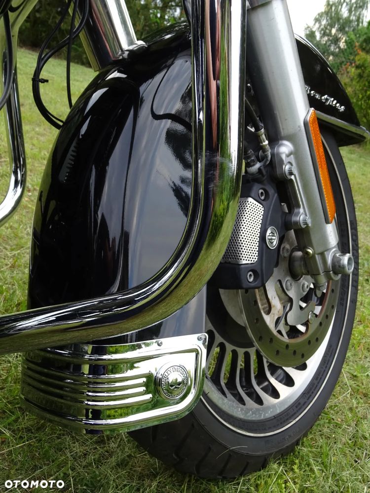 Harley-Davidson Touring Road King - 14