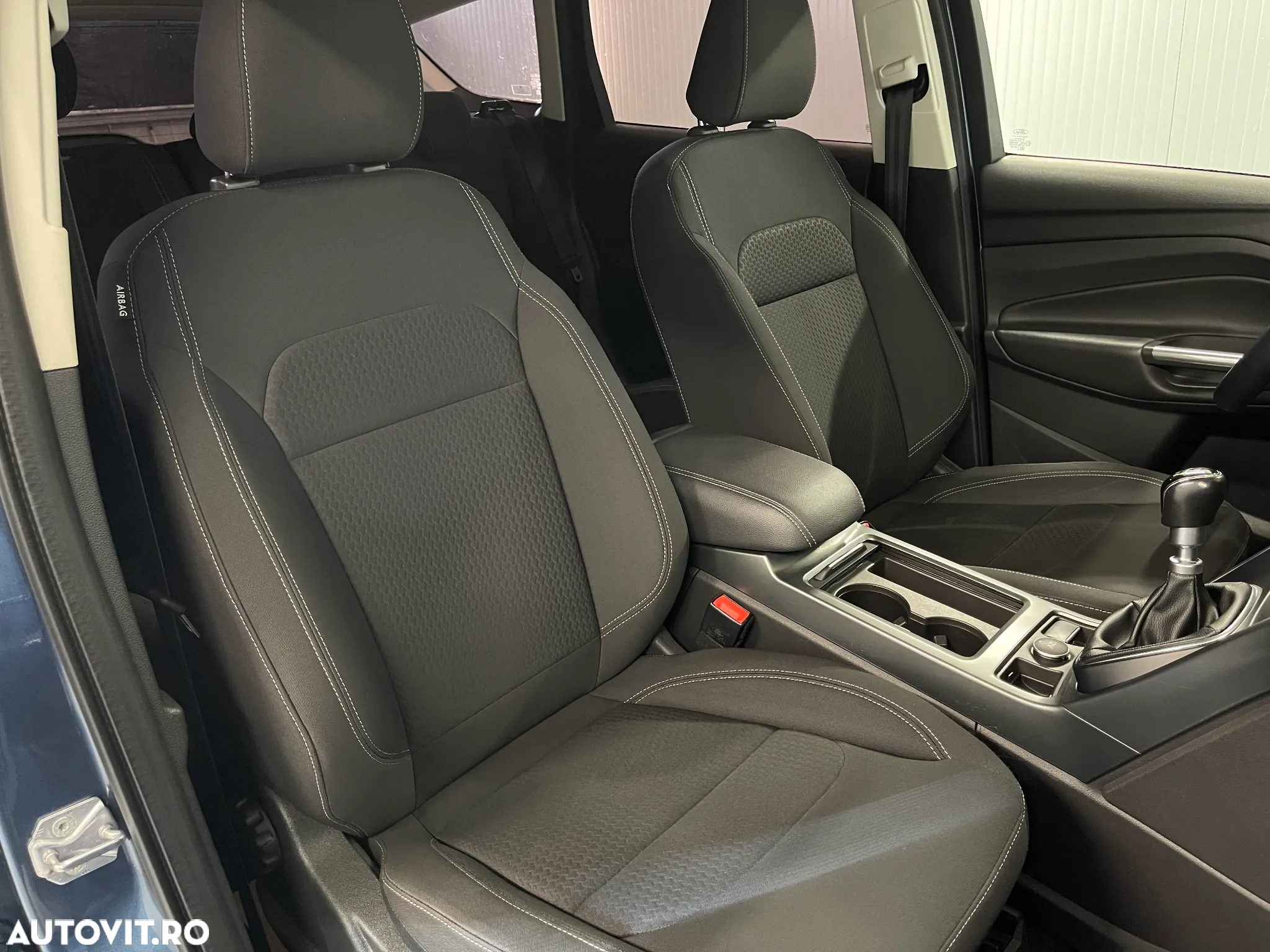 Ford Kuga 1.5 EcoBoost 2WD Trend - 9