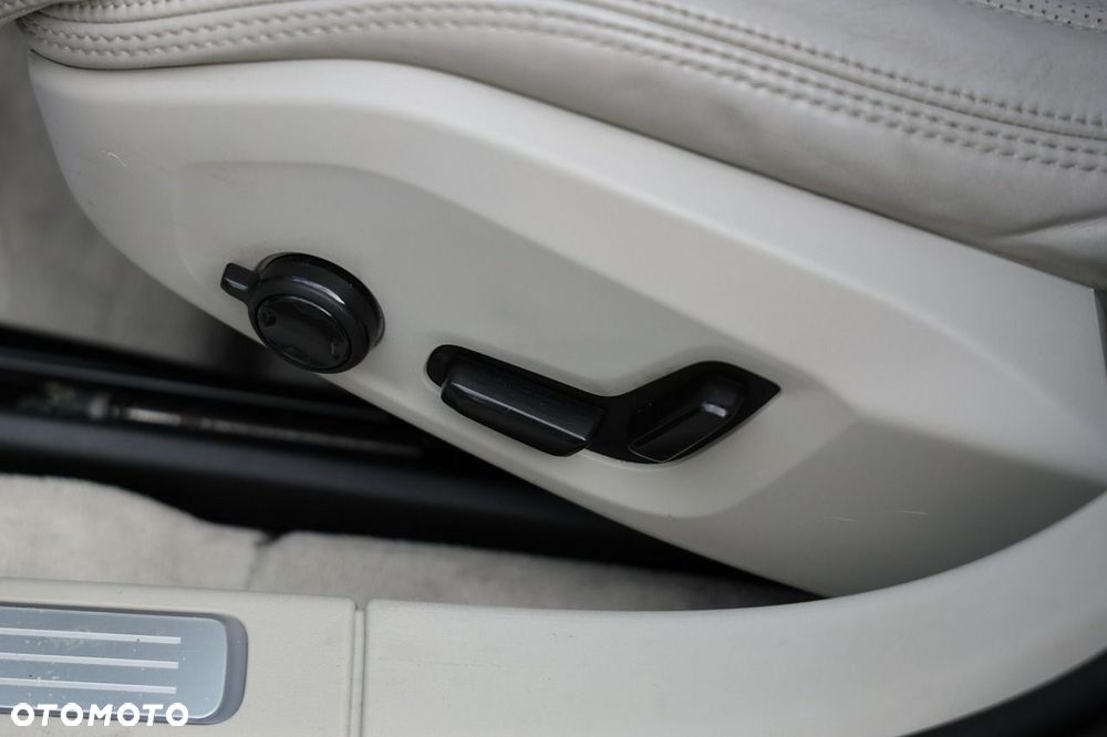 Volvo S90 - 12