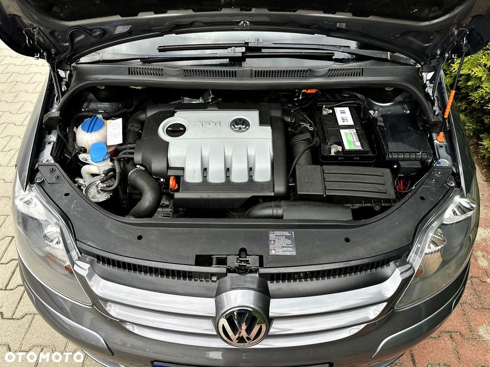 Volkswagen Golf Plus 1.9 TDI DPF Tour Edition - 17