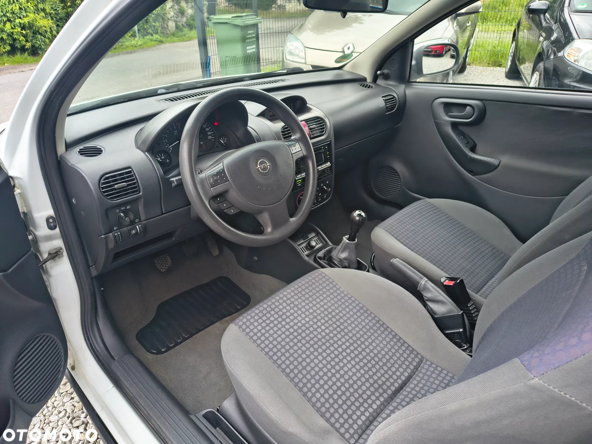 Opel Corsa - 15
