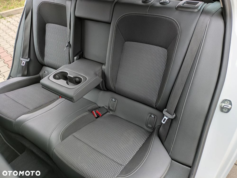 Opel Insignia 2.0 CDTI Exclusive S&S - 23