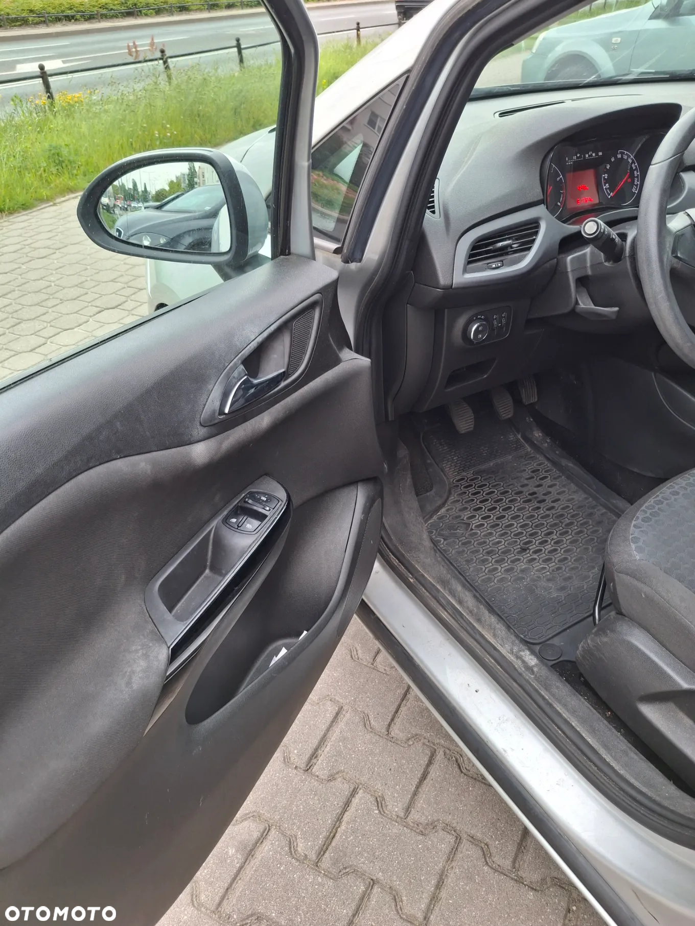 Opel Corsa 1.2 Enjoy - 6