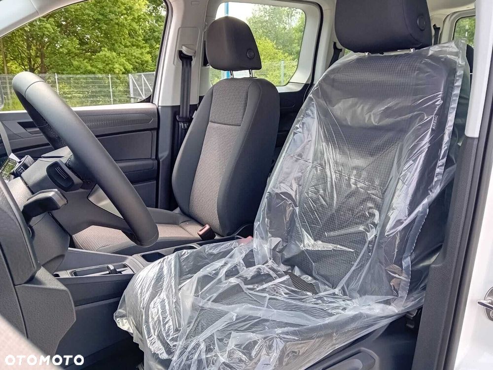 Volkswagen Caddy - 10