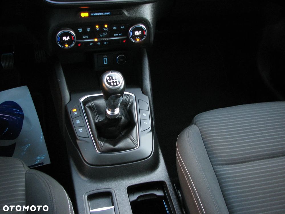 Ford Focus 1.5 EcoBlue Titanium - 23