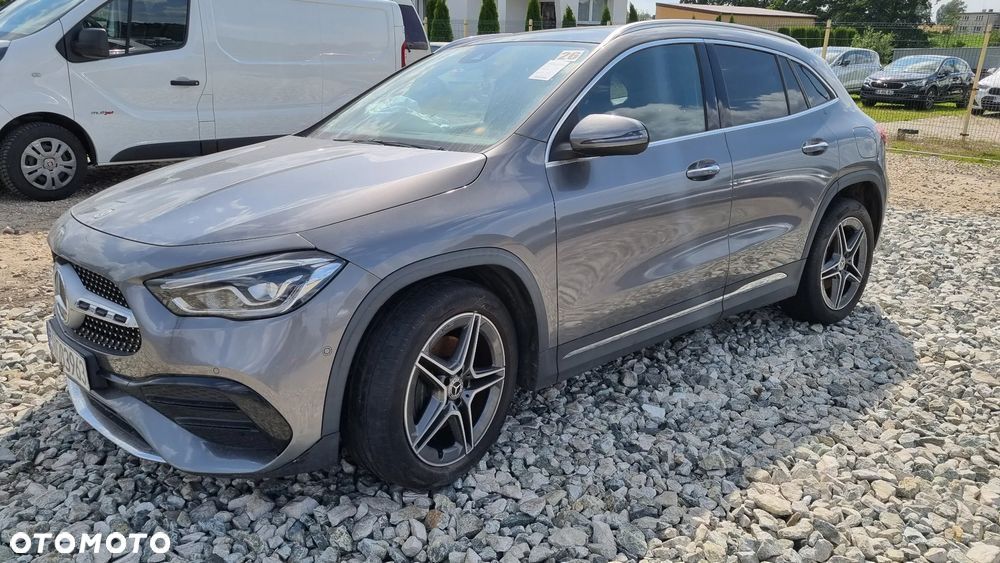 Mercedes-Benz GLA 220 d 4Matic 8G-DCT AMG Line - 11
