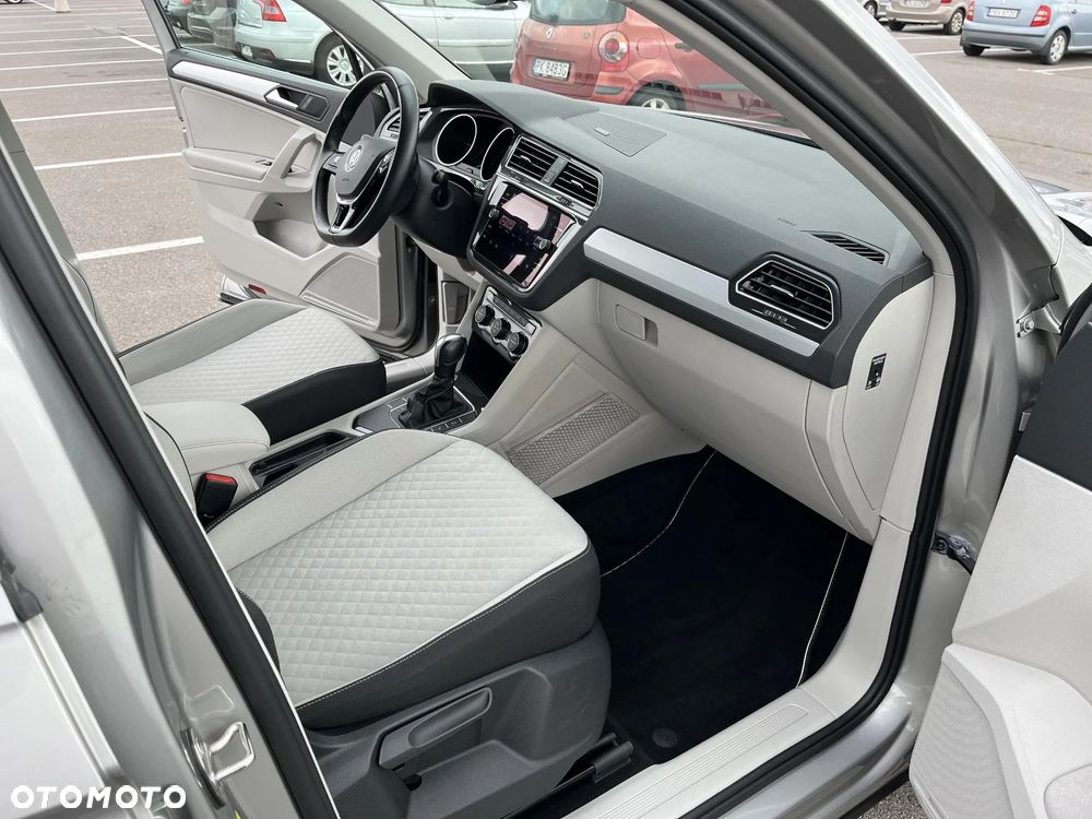 Volkswagen Tiguan 2.0 TDI BMT SCR Comfortline DSG - 24