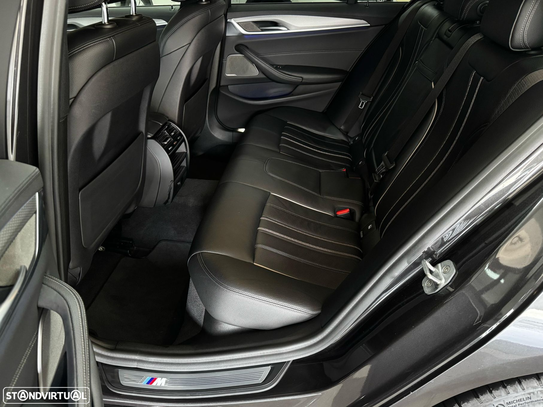 BMW 520 d xDrive Pack M Auto - 9