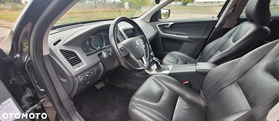 Volvo XC 60 - 14