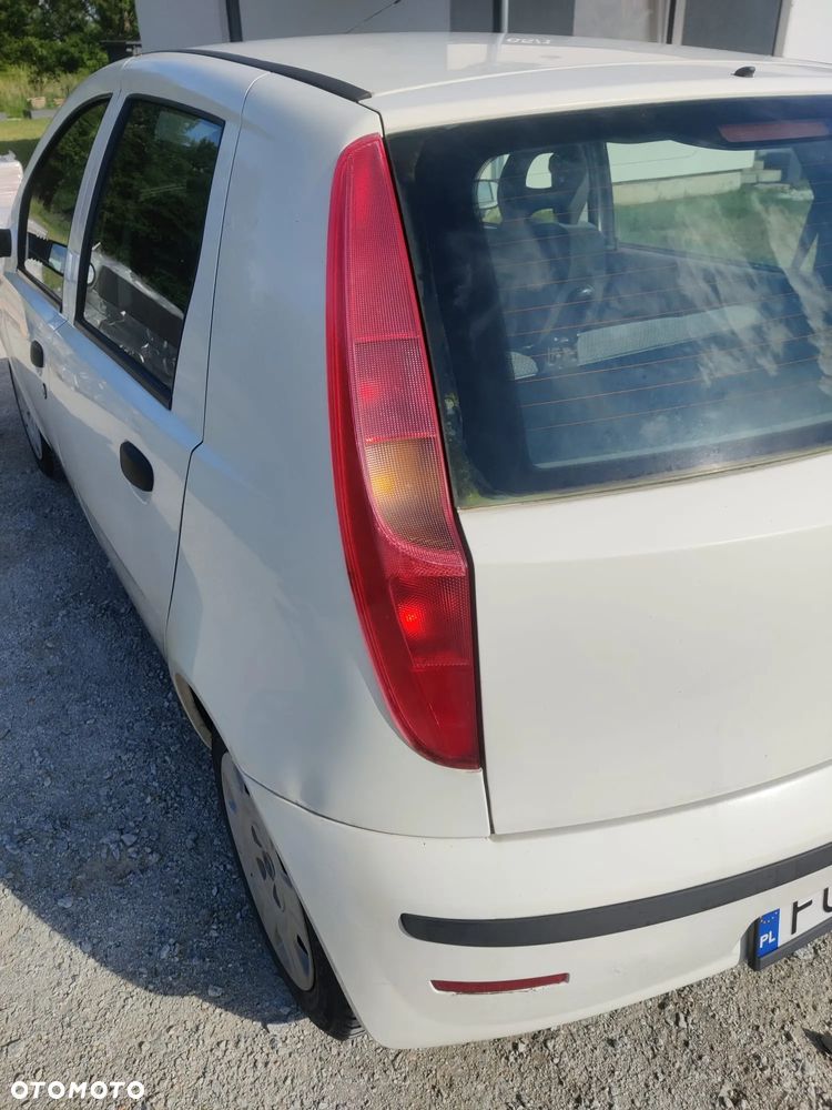Fiat Punto 1.2 8V - 5