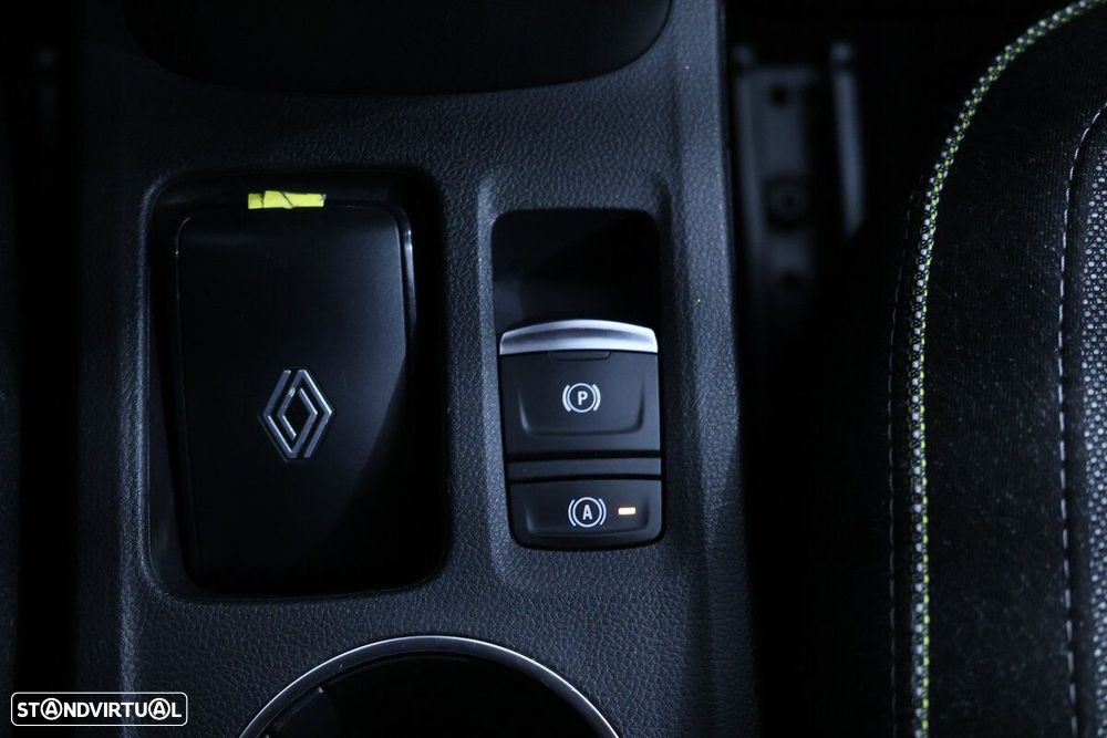 Renault Captur - 28