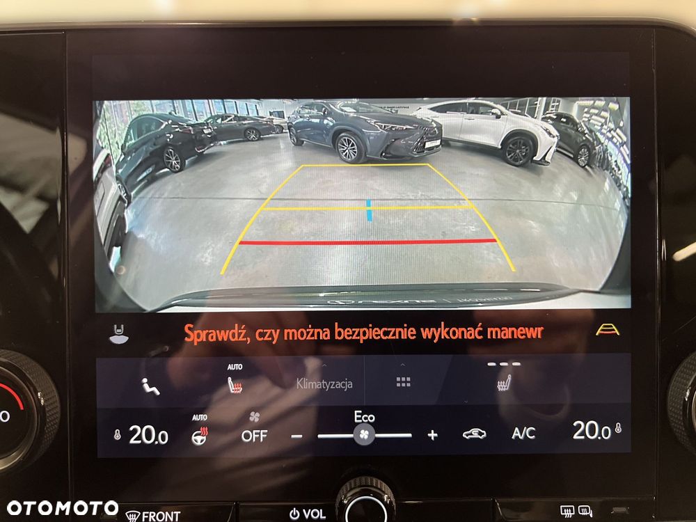Lexus NX 350h Business AWD - 27