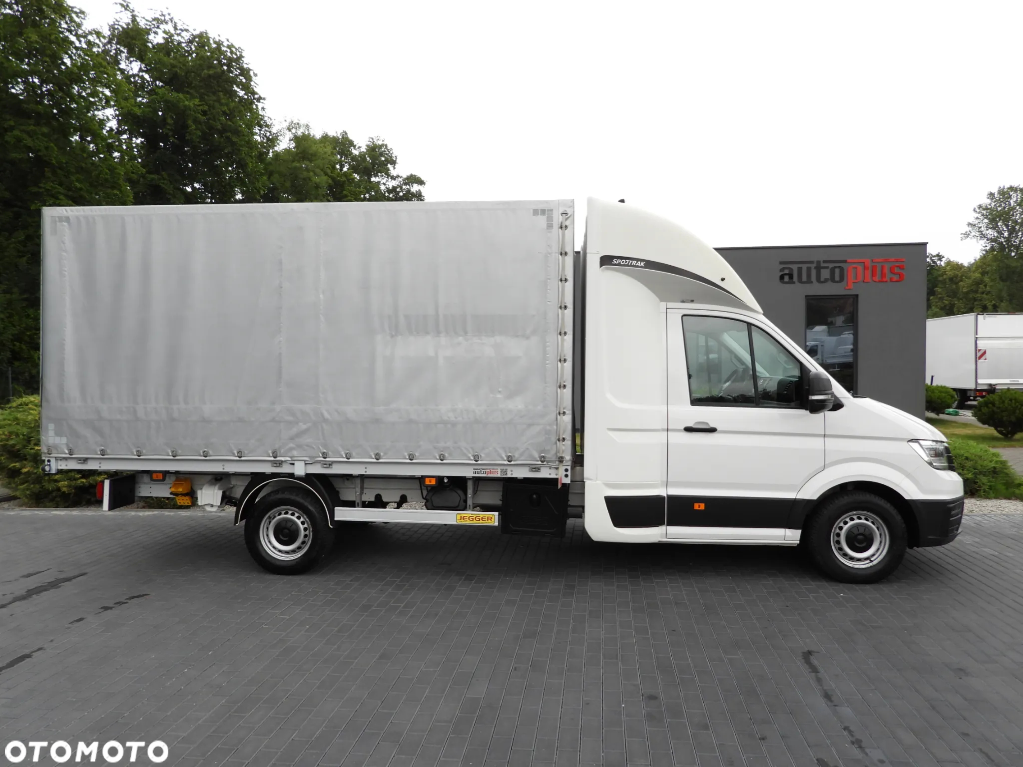 Volkswagen CRAFTER  PLANDEKA 8 PALET WEBASTO TEMPOMAT LEDY KLIMATYZACJA 180KM [ 044025 ] - 8
