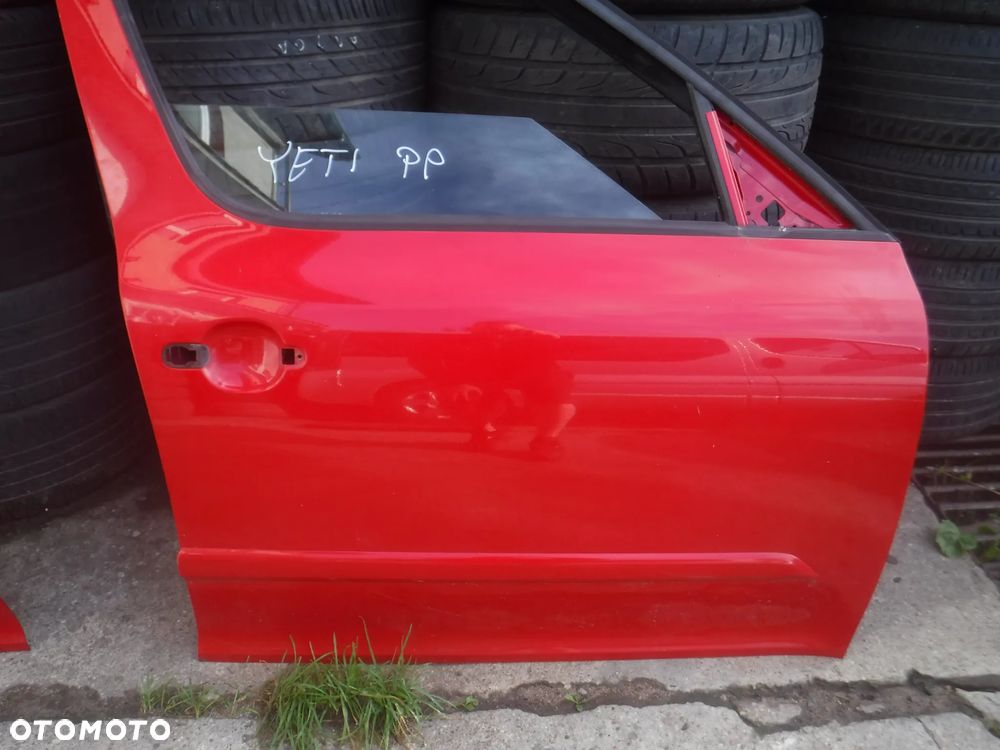 Skoda Yeti Lift drzwi przod prawe lewe szyba LF3K 8T8T ladna - 6