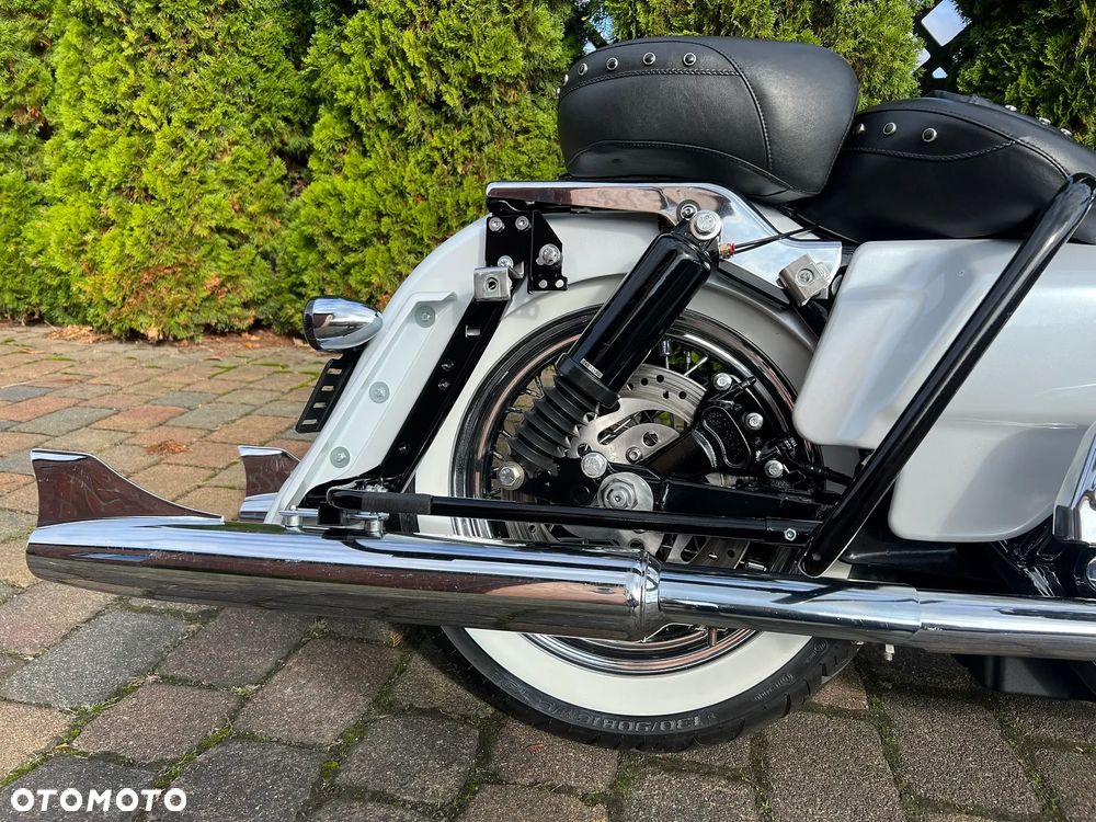 Harley-Davidson Touring Road King - 31