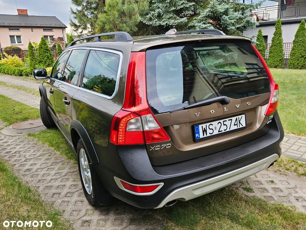 Volvo XC 70 2.4D AWD Summum - 6