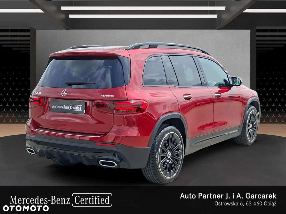 Mercedes-Benz GLB 220 mHEV 4-Matic AMG Line 8G-DCT - 6