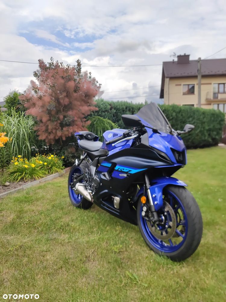 Yamaha R7 - 9