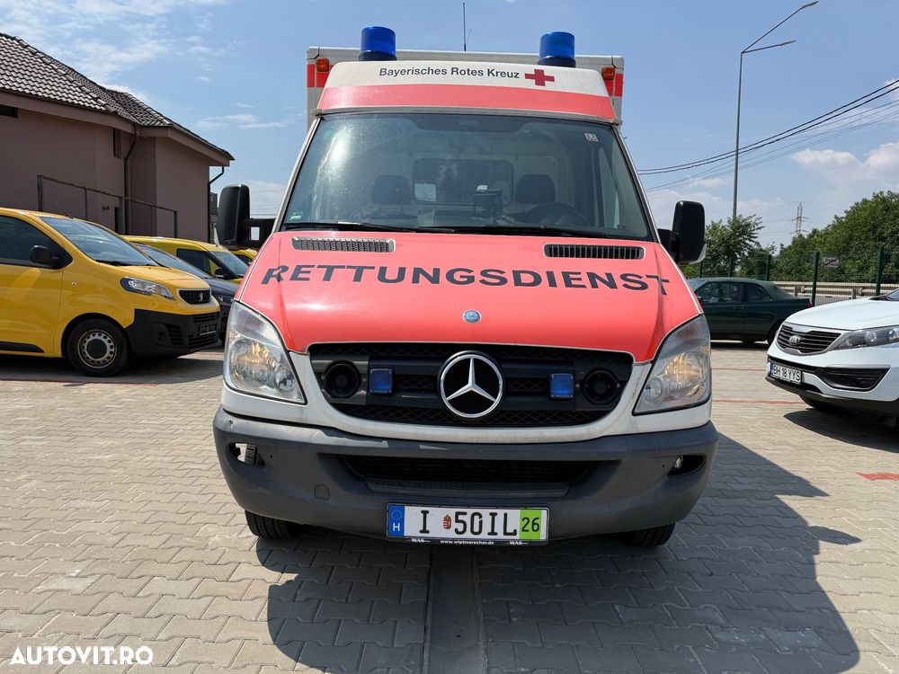 Mercedes-Benz Sprinter - 9