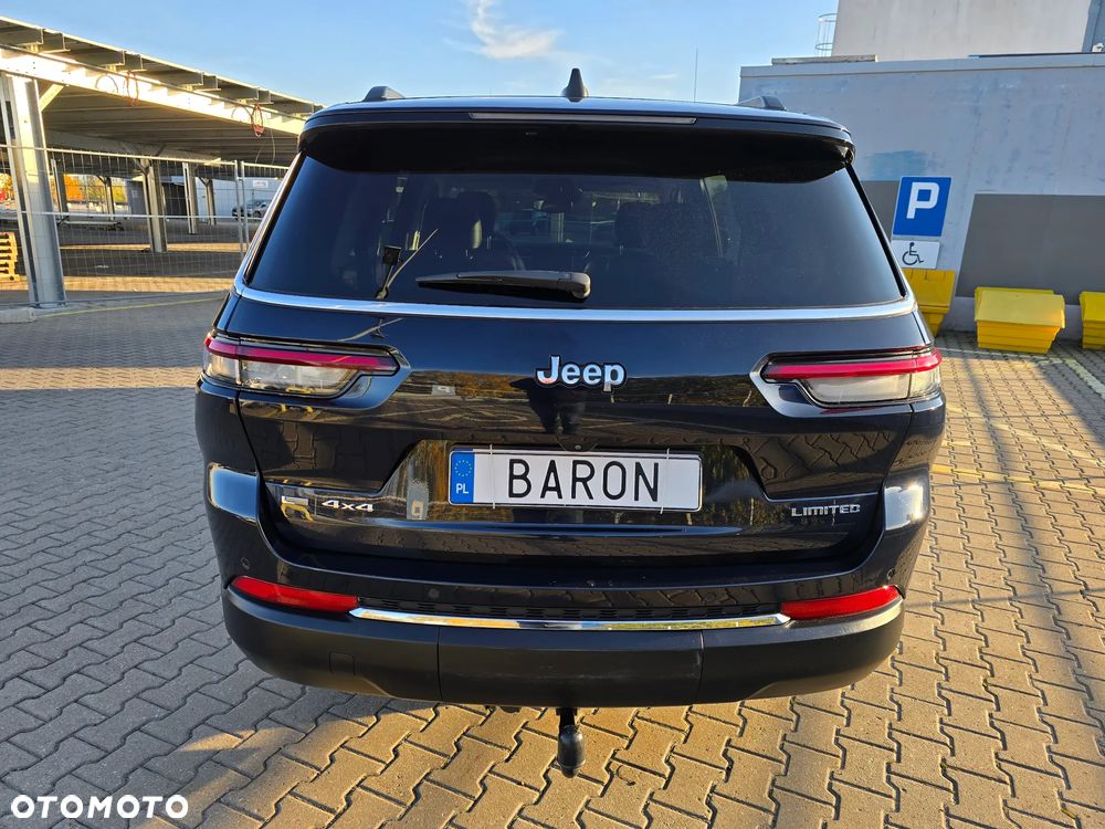 Jeep Grand Cherokee - 12