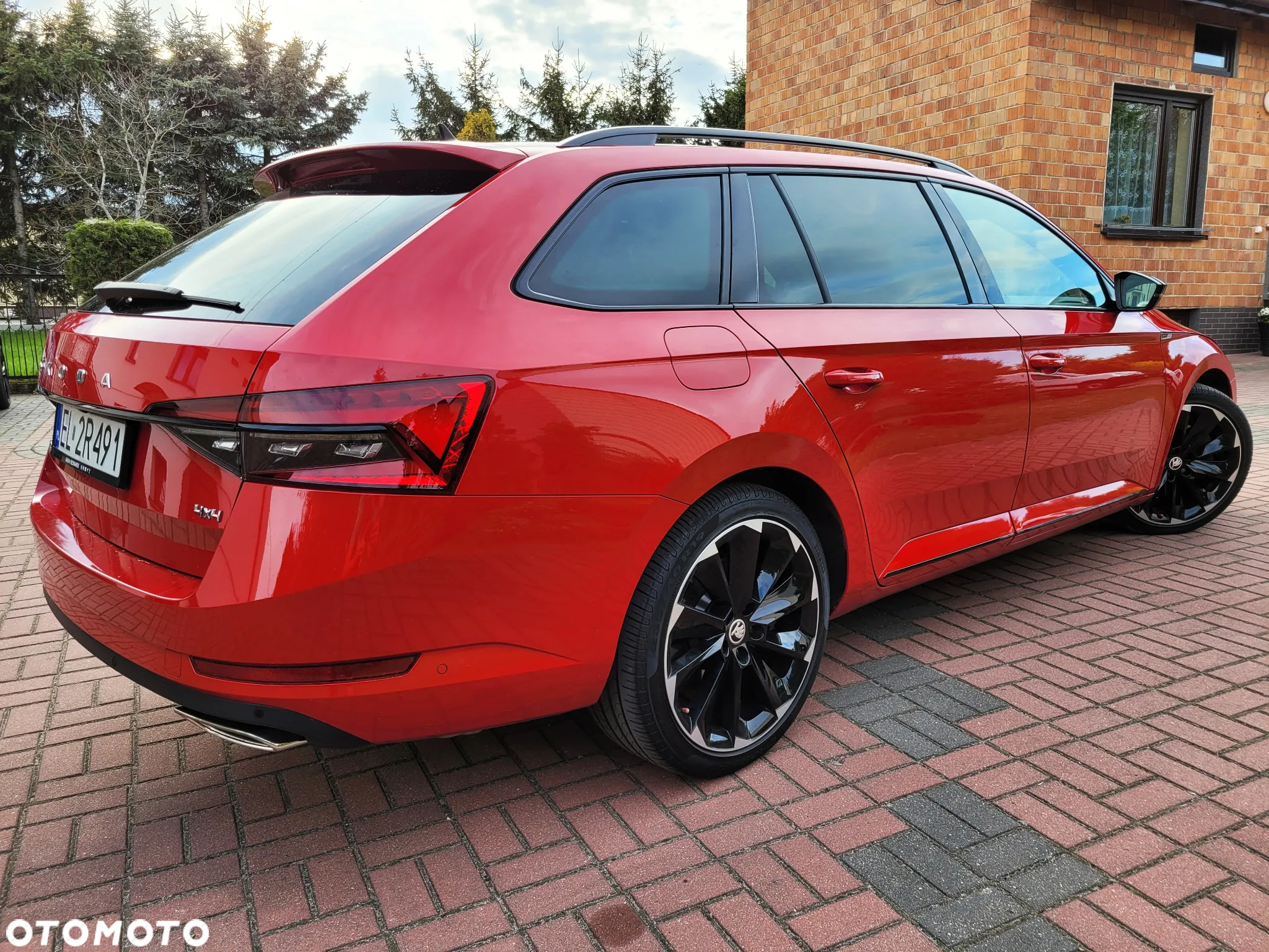 Skoda Superb 2.0 TSI 4x4 Sportline DSG - 4