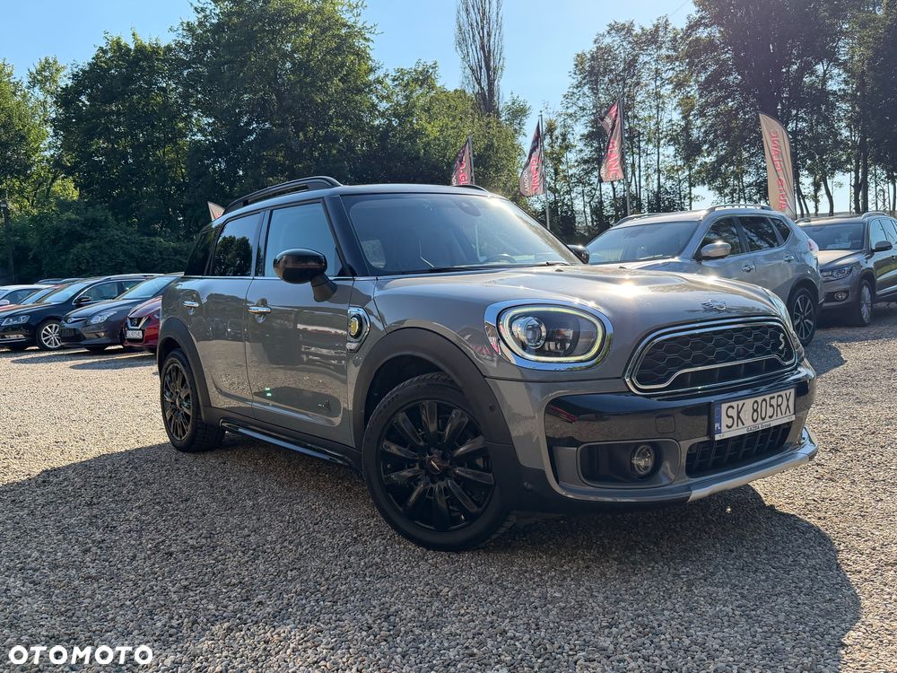 MINI Countryman Cooper SE ALL4 John Cooper Works Trim - 2