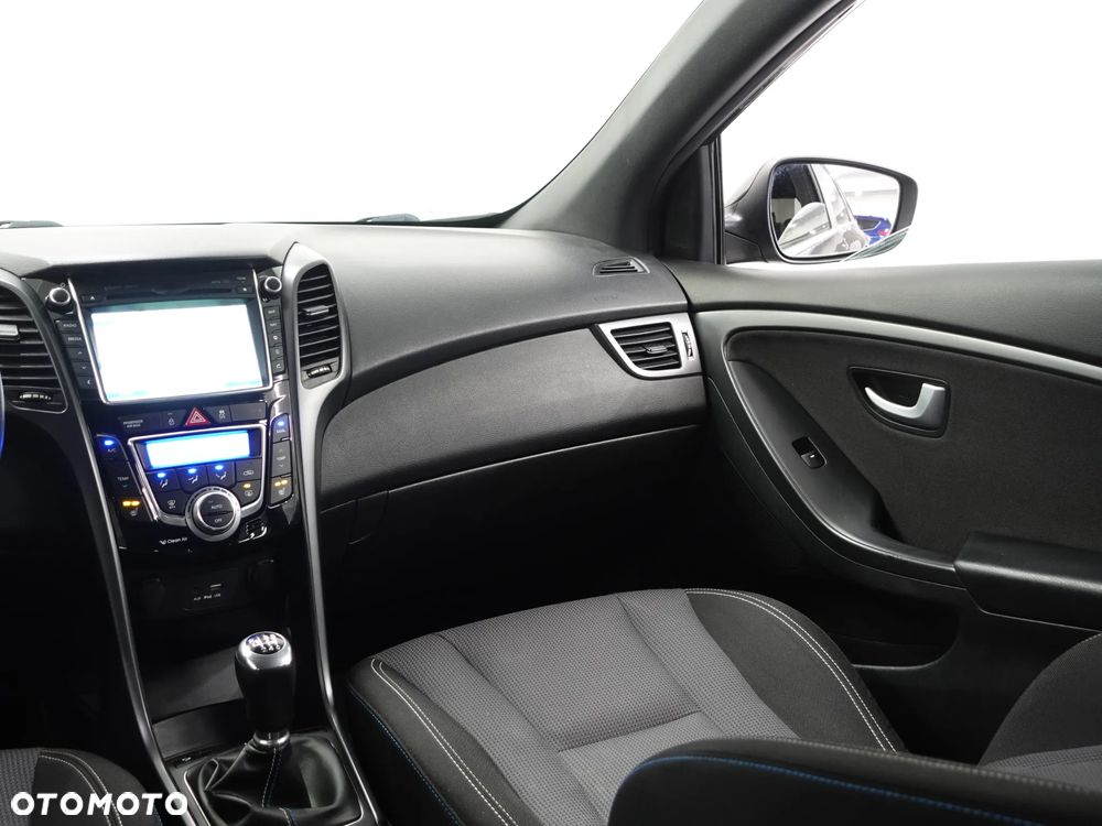 Hyundai i30 1.6 CRDI Passion - 34