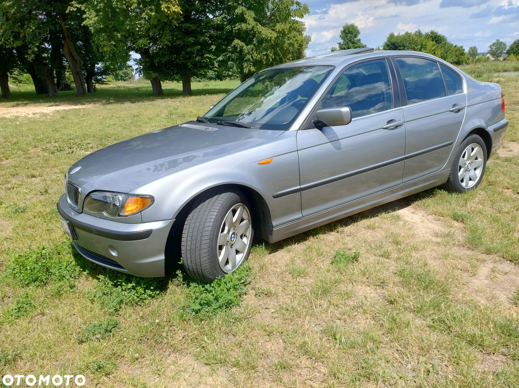 BMW Seria 3 320i - 1