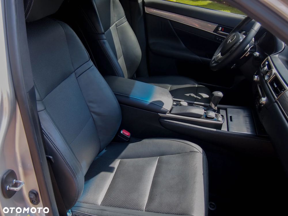 Lexus GS 350 - 14