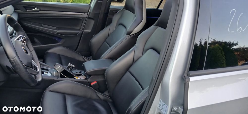 Volkswagen Golf 2.0 TDI SCR DSG GTD - 23