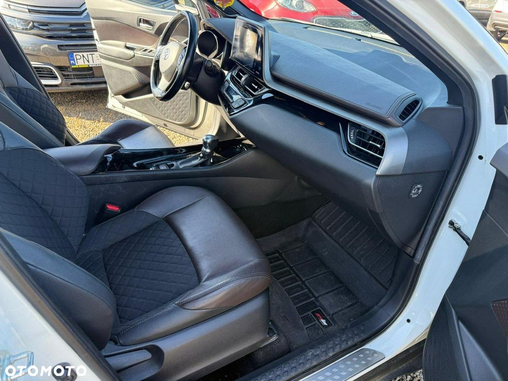 Toyota C-HR - 5