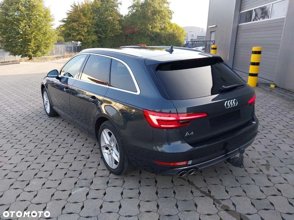 Audi A4 - 8
