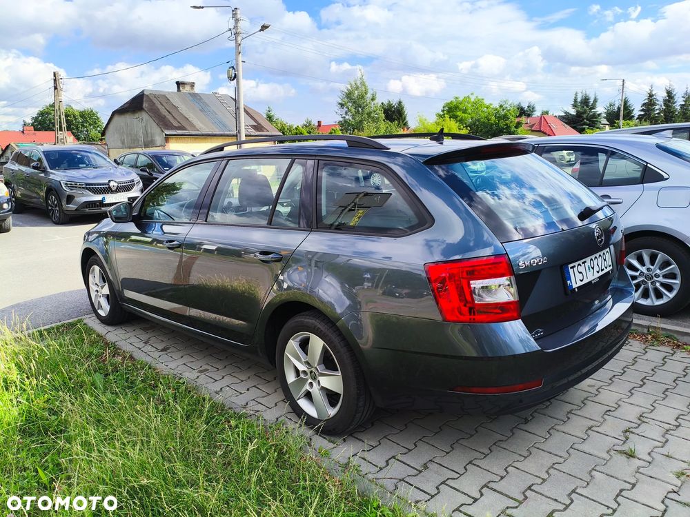 Skoda Octavia 1.6 TDI SCR Ambition - 6