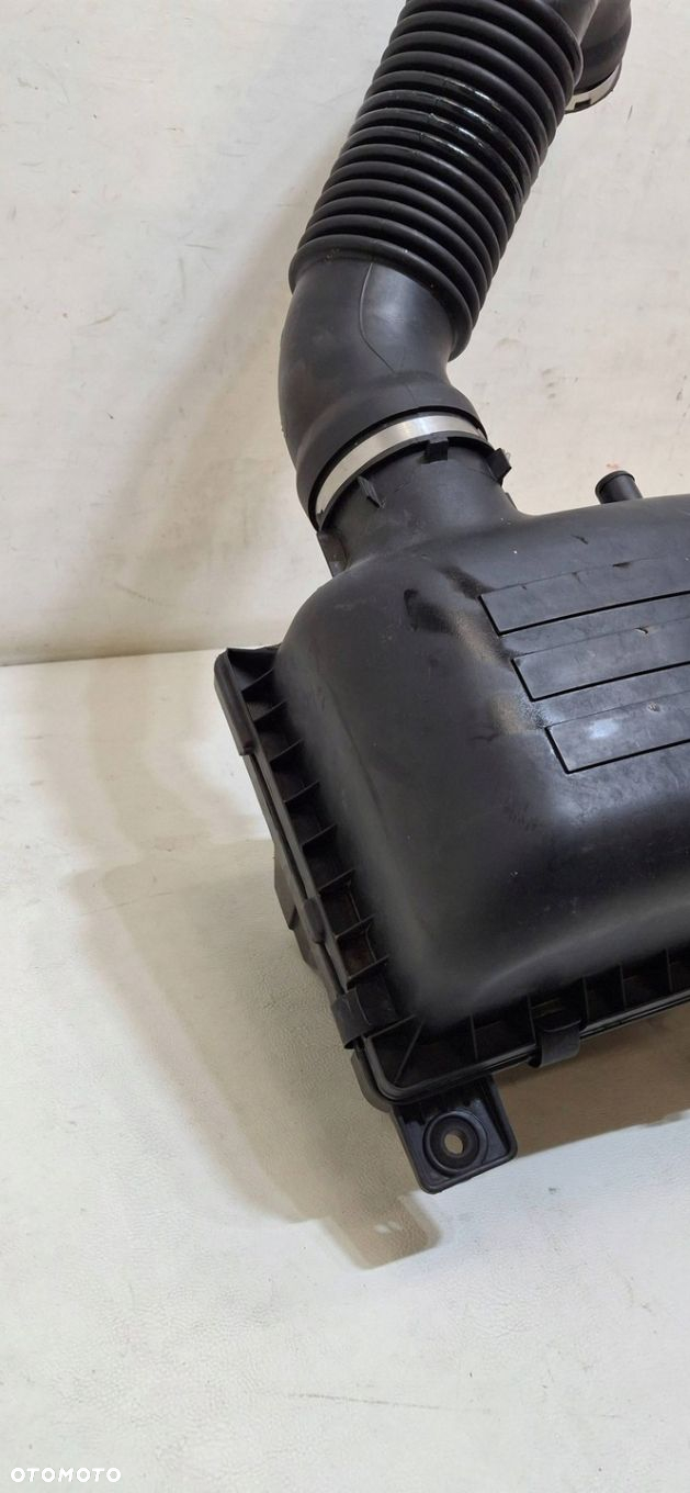 RURA OBUDOWA FILTRA POWIETRZA DODGE RAM 09- 68090732AA - 3