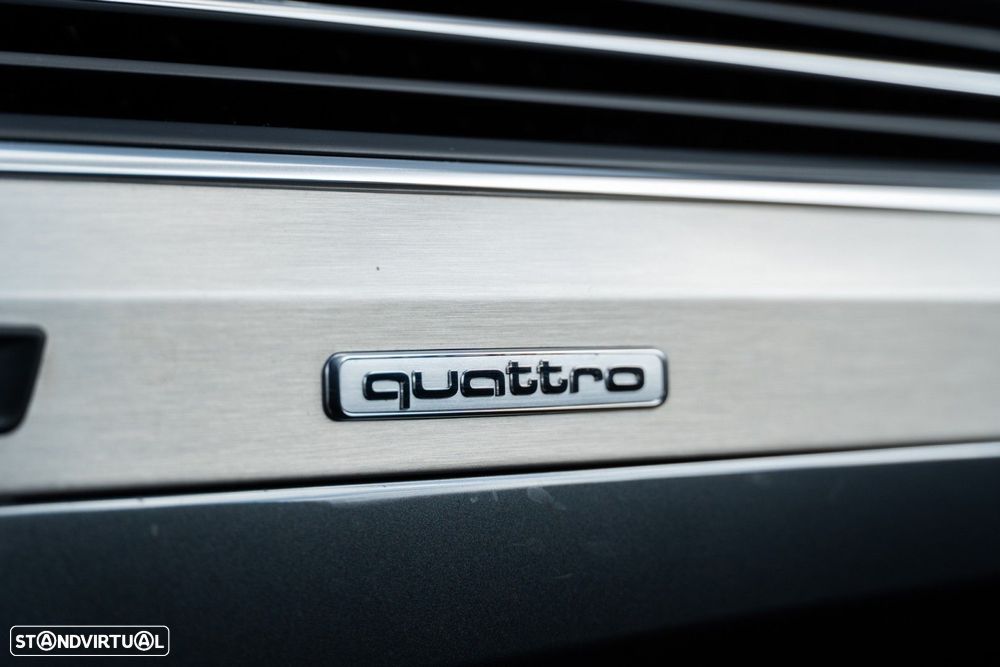 Audi Q7 3.0 V6 TDi quattro S-line Tiptronic - 53