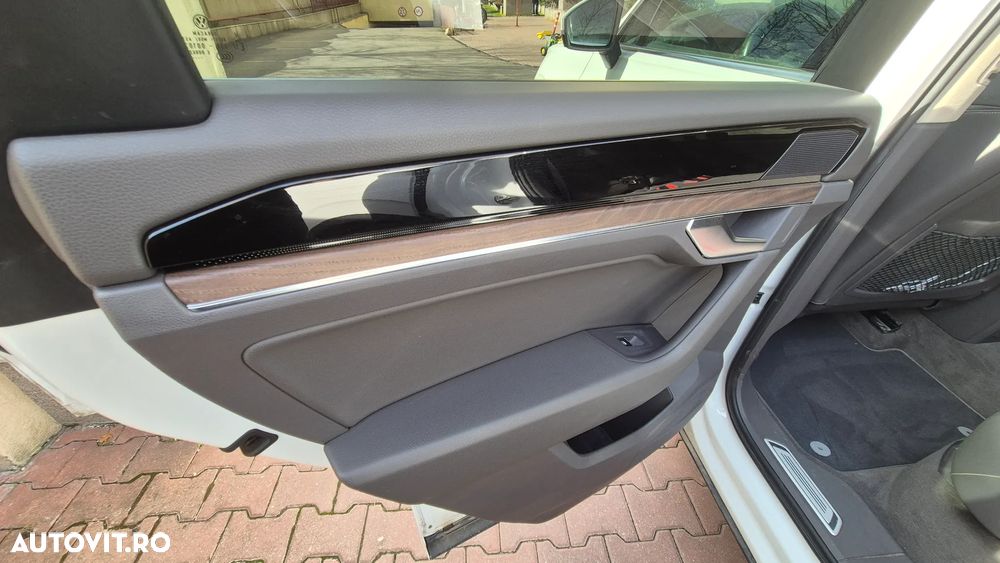 Volkswagen Touareg V6 TDI Atmosphere - 10