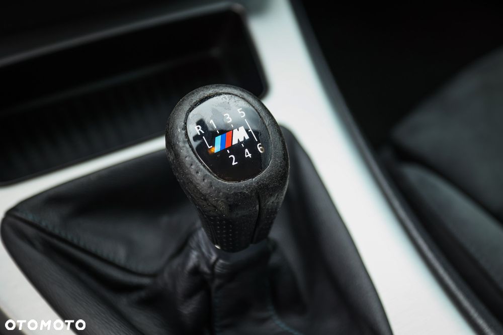BMW Seria 3 318i Edition Sport - 30