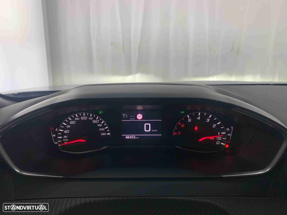 Peugeot 2008 1.2 PureTech Active - 8