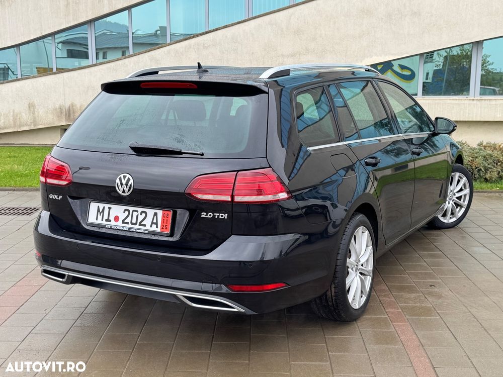 Volkswagen Golf 2.0 TDI Highline - 12
