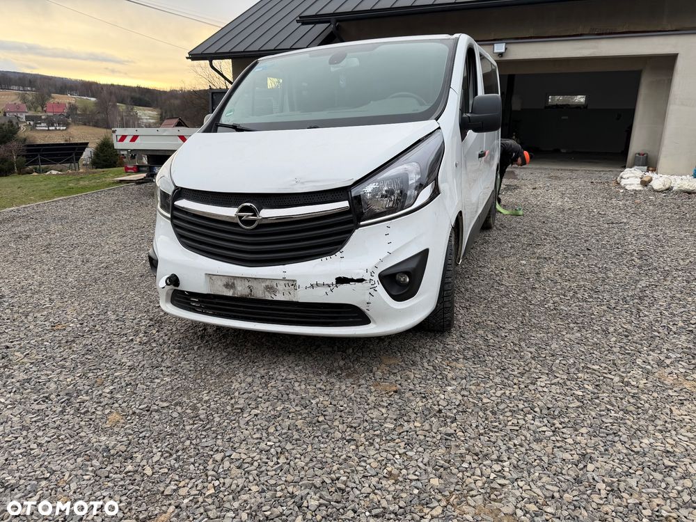 Opel Vivaro L1H1 2,7t Elegance Business - 2