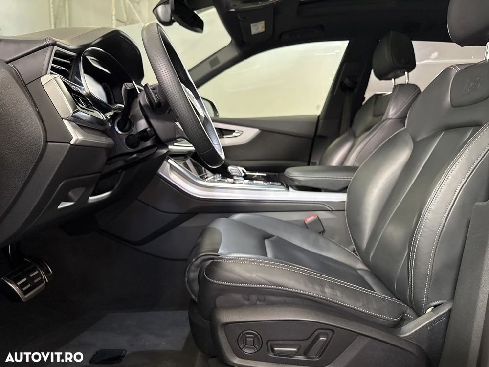 Audi Q8 - 26