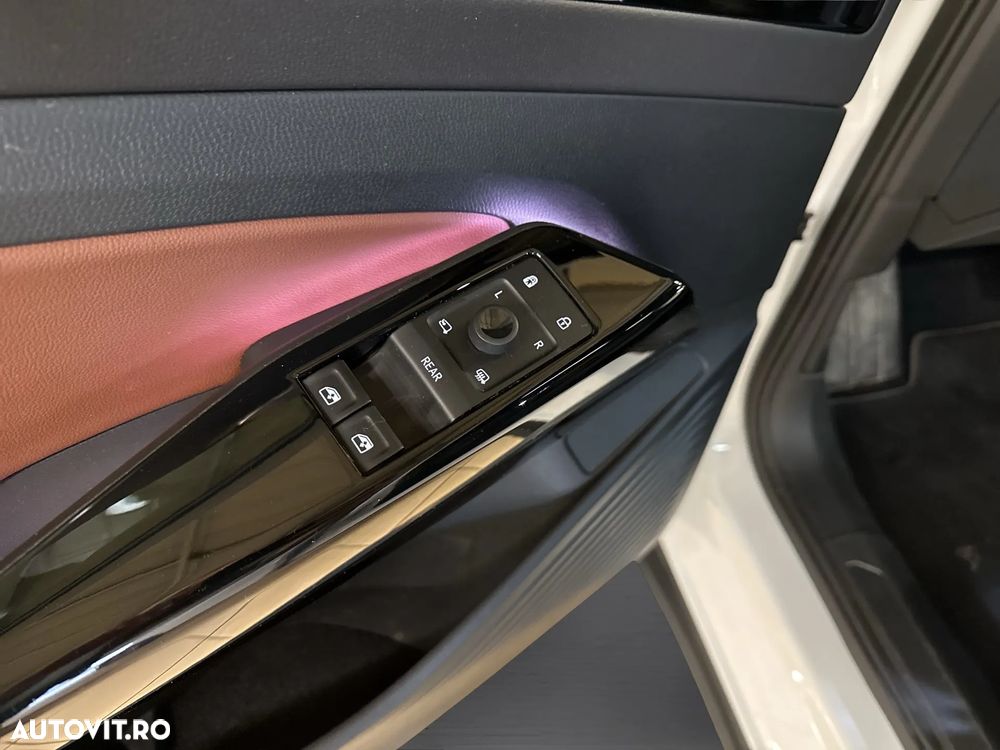 Volkswagen ID.5 Pro Performance - 12