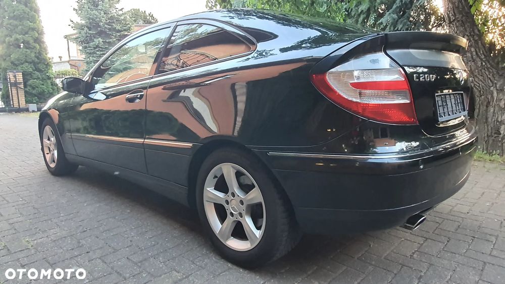 Mercedes-Benz Klasa C 200 Kompressor Automatik - 27