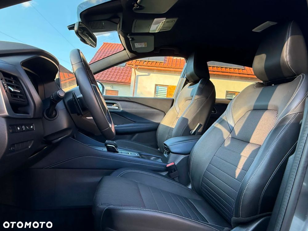 Nissan Qashqai 1.3 DIG-T mHEV Tekna Xtronic - 32