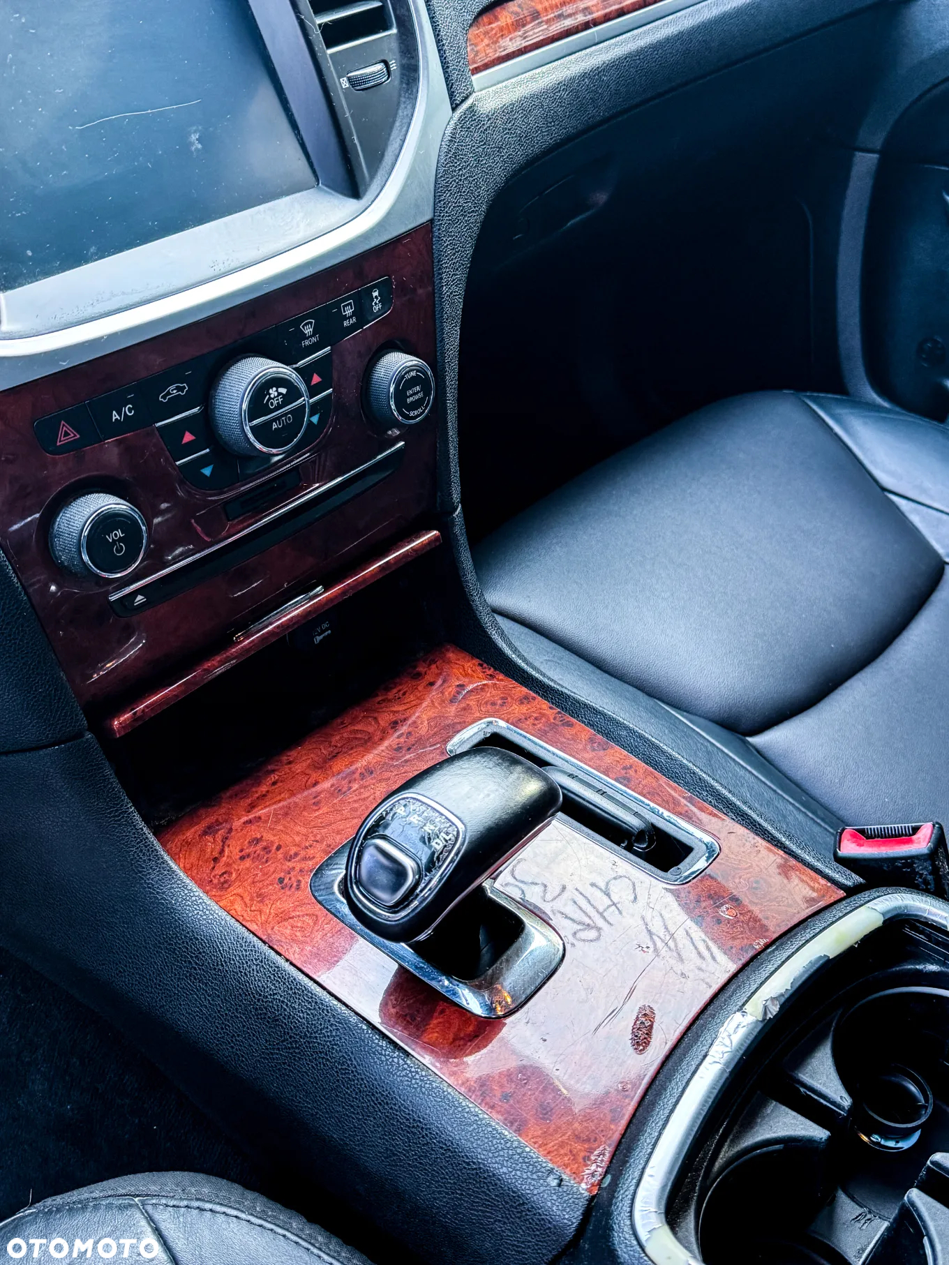 Chrysler 300 - 12