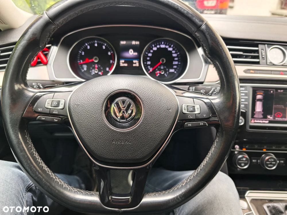 Volkswagen Passat 1.8 TSI BMT Highline DSG - 10